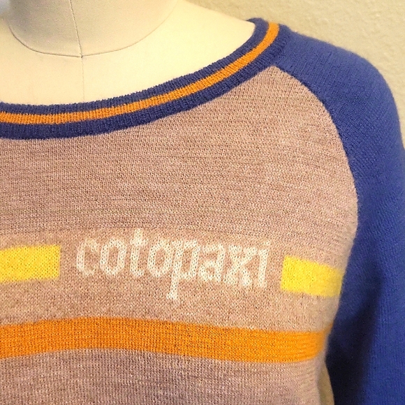Cashllama unisex sweater - Picture 4 of 8